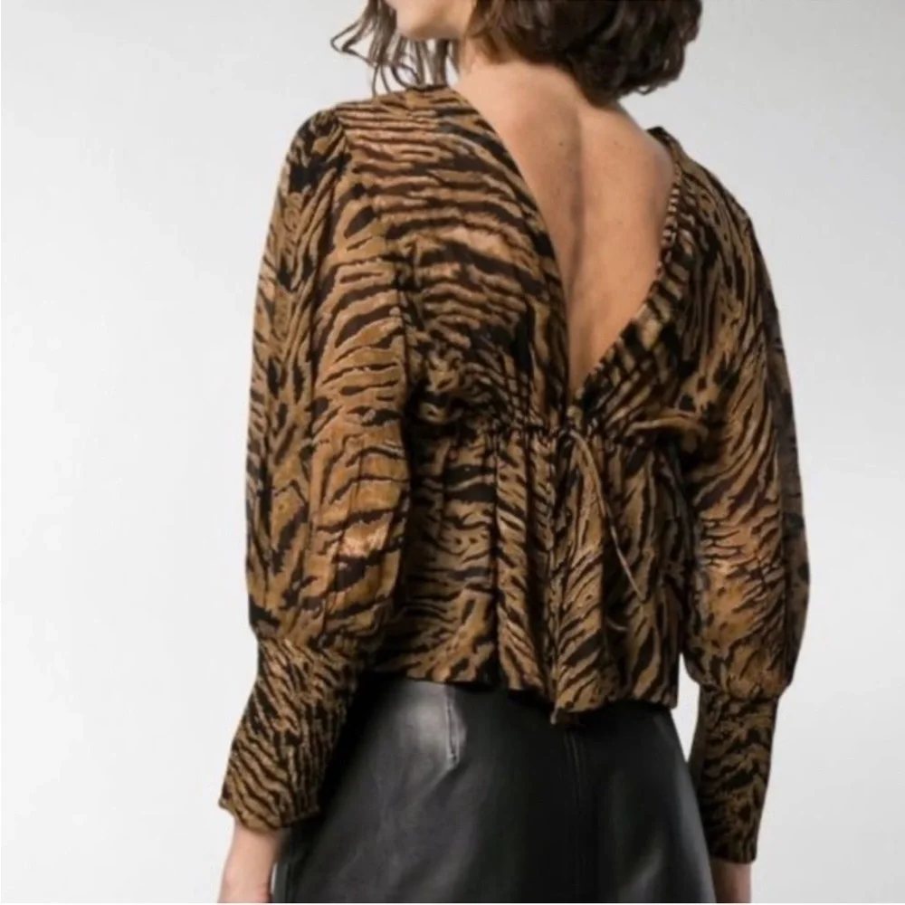 Gianni Tiger Print Bishop Sleeve Top Tie Back Animal Print Brown Orange NEW